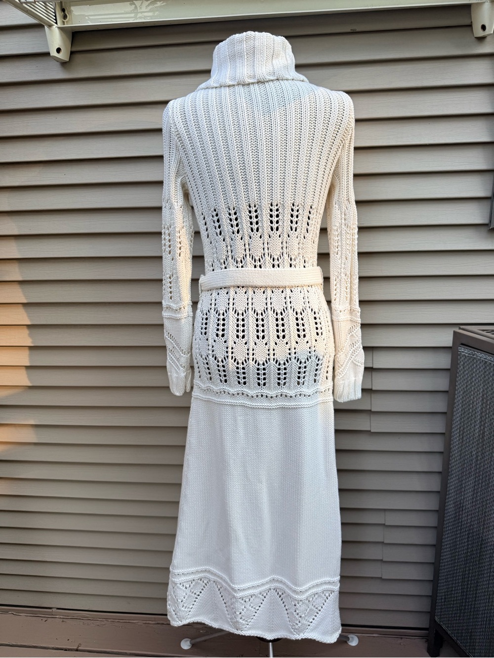 Moda International Long Cream Open-Knit Button-Front Belted Cardigan Size M - Picture 8 of 8